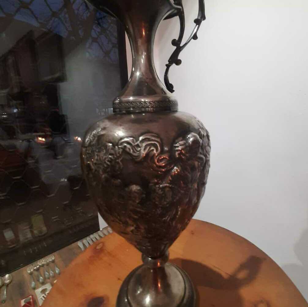 cumparam vindem obiecte tablouri ceasuri picturi antichitati vechi cumparam vindem obiecte tablouri ceasuri picturi antichitati vechi